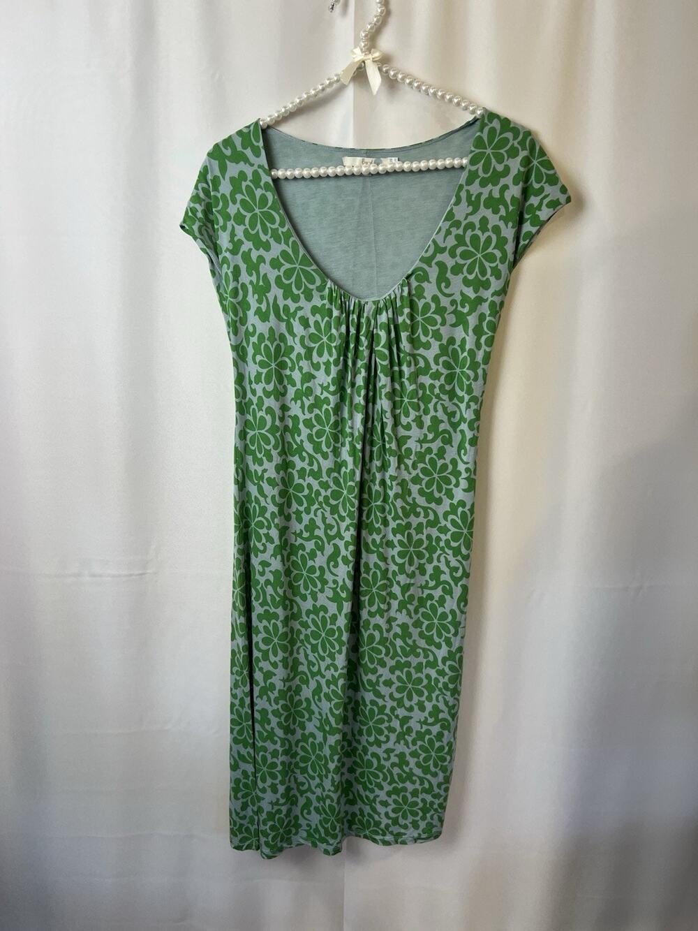 Boden Green Floral Print Cap Sleeve Jersey Knit Sheath Dress Size 4R very soft